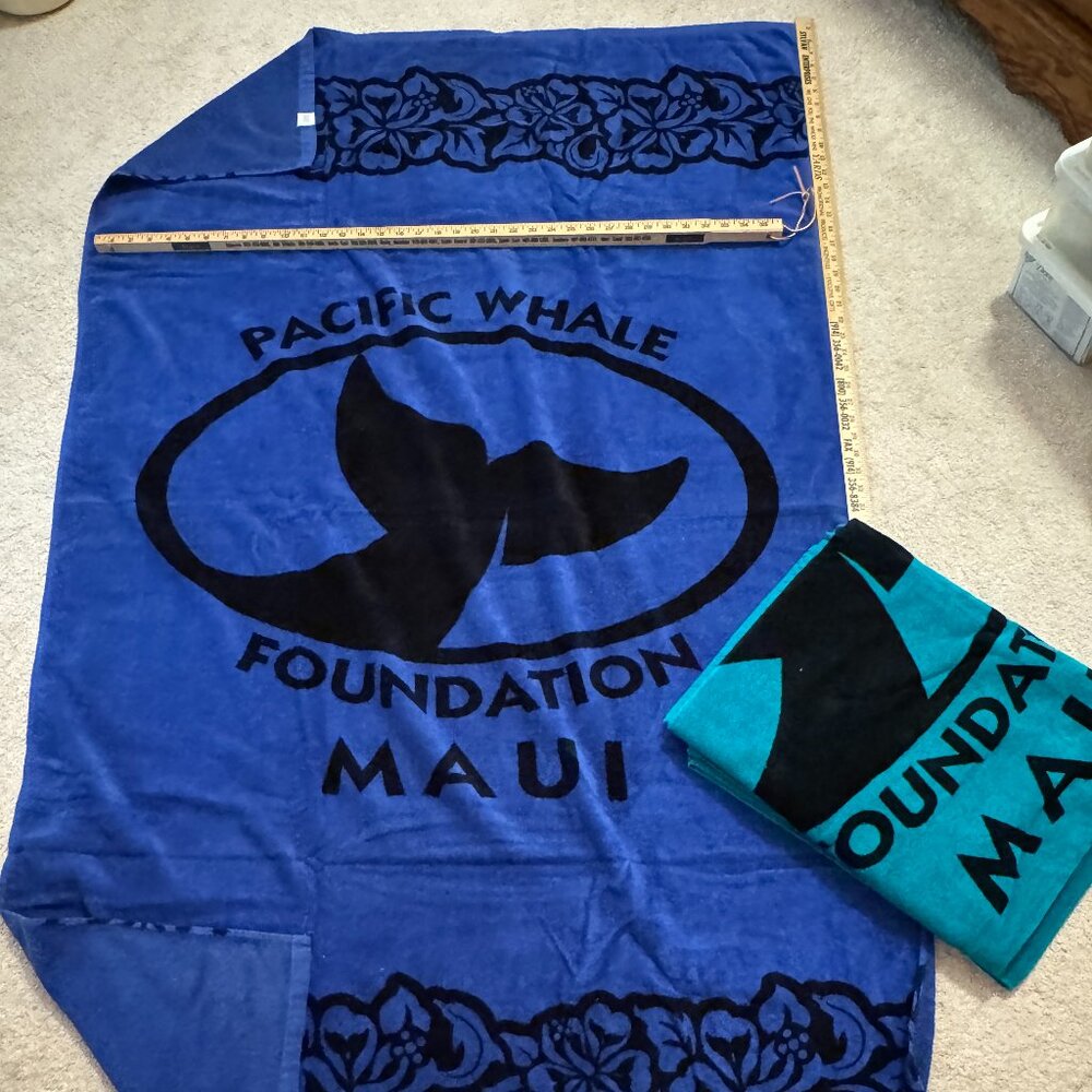 Set of 2 Maui whale's tail beach towels